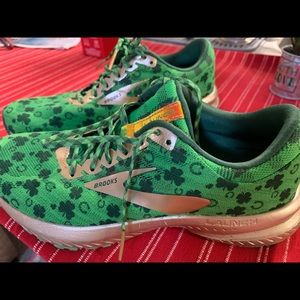 Are you Feeling Lucky? Brooks Launch Limited Ed.